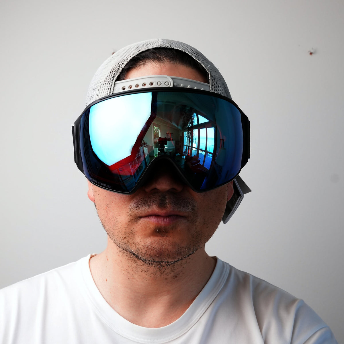 Anon M4 Toric Skibrille getragen mit eingesetztem Sehstärke Clip, Frontansicht