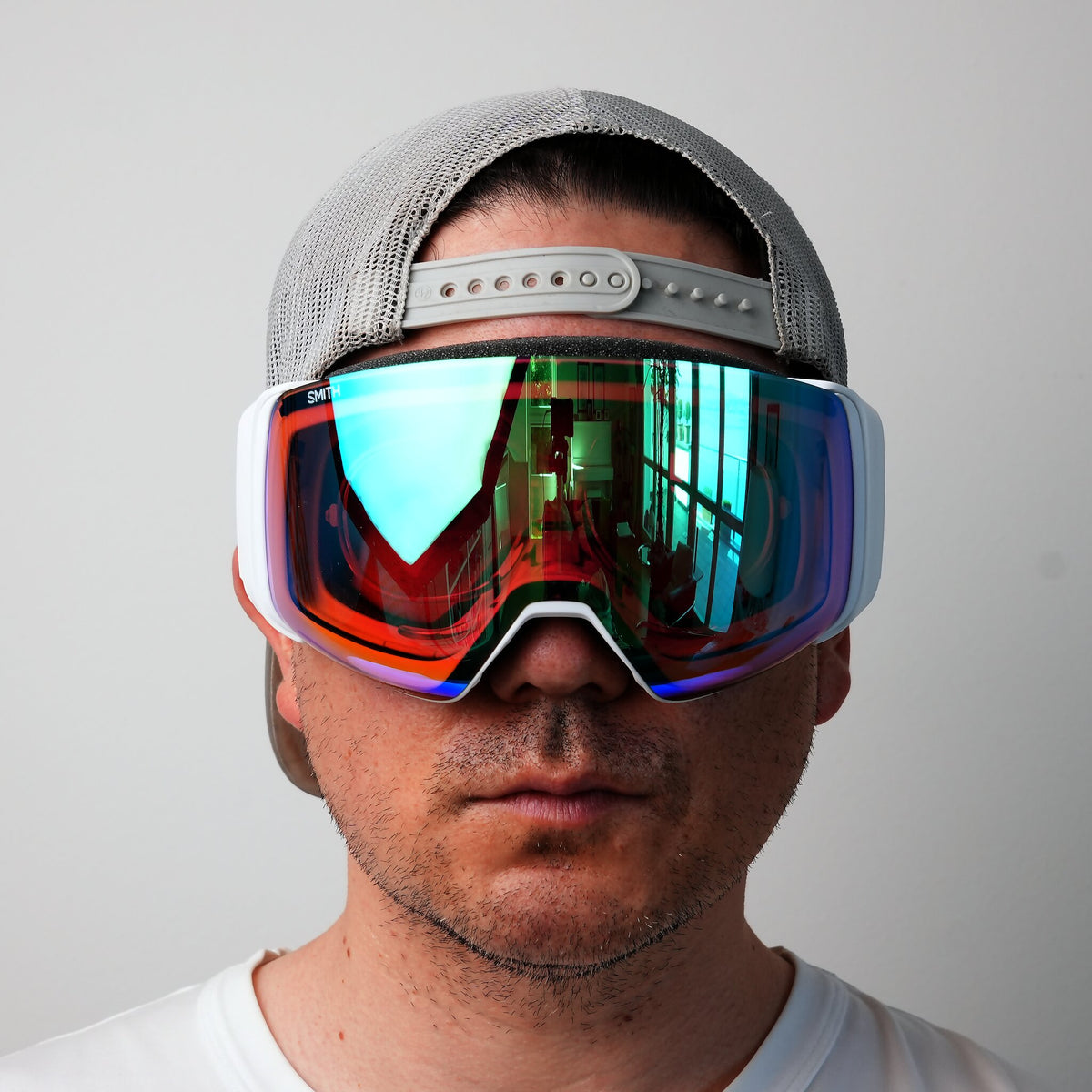Smith 4D MAG Skibrille getragen mit eingesetztem Sehstärke Clip, Frontansicht